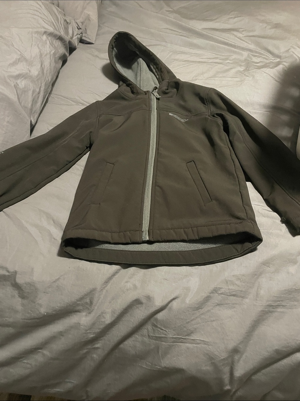 Kids Mountain Warehouse softshell